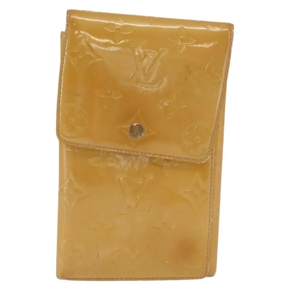 Louis Vuitton Monogram Vernis Walker Wallet Beige